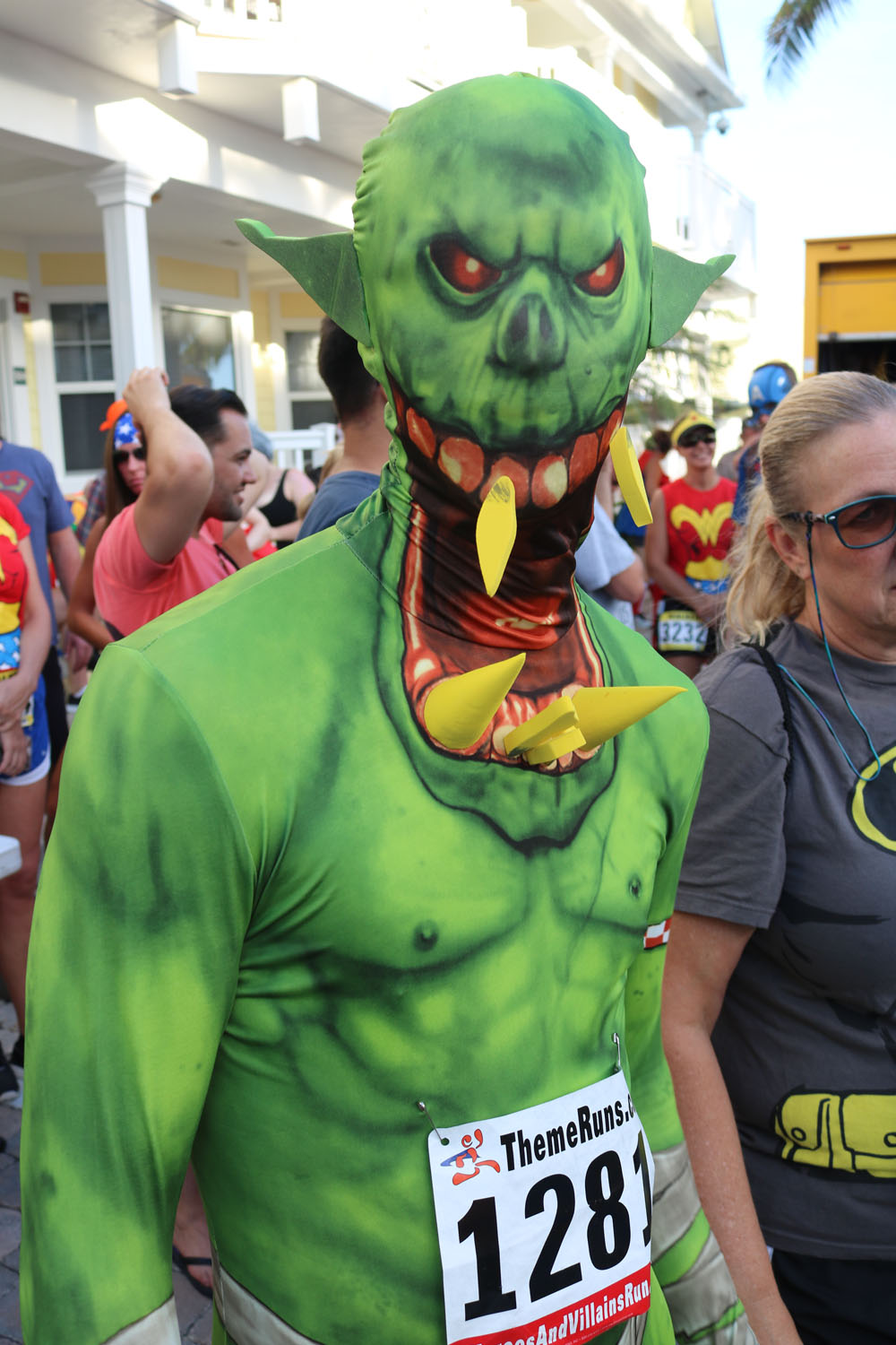 Heroes and Villains 5K 2018 photo - Duval Street, Key West